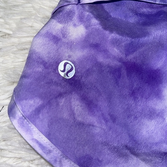 Lululemon Run: Speed Short Spray Dye Cool Breeze Bruised Berry / Bruised Berry - Picture 5 of 6